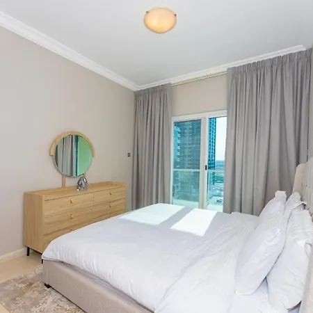 Homesgetaway -Fanciful 1Br Apartment In Jlt Lake View Dubai Buitenkant foto