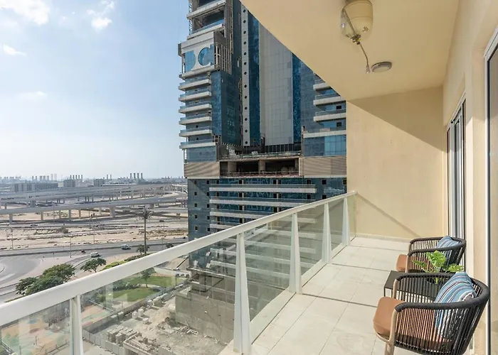 Homesgetaway -Fanciful 1Br Apartment In Jlt Lake View